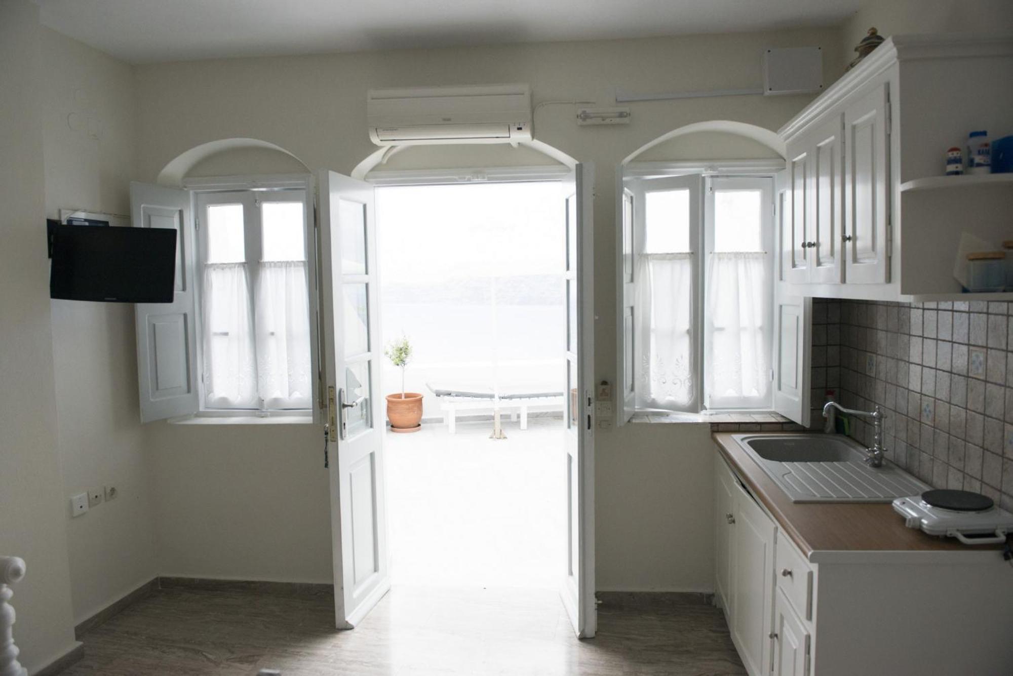 Captain John Villas Oia - Caldera & Sunset View Kamer foto